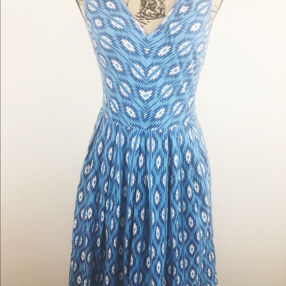 Blue dress with pockets